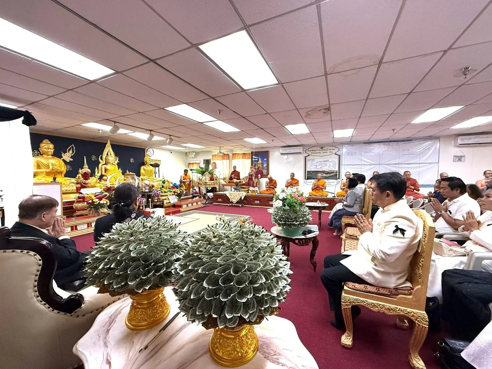 บรรยากาศงานทอดผ้าพระกฐินประทาน ประจำปี 2568 ที่วัดพระธาตุดอยสุเทพ ยูเอสเอ (4)